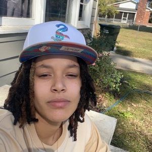 Meet your Posher, Angel